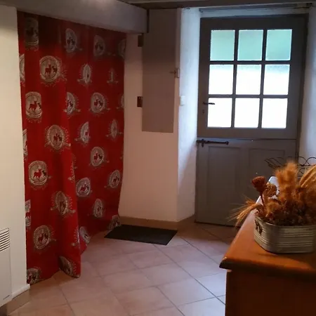 Maison Du Patre Сasa de vacaciones Urbanya